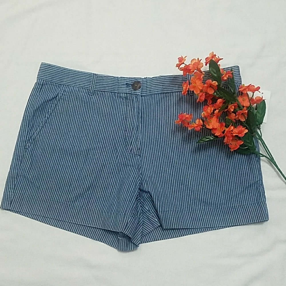Gap shorts